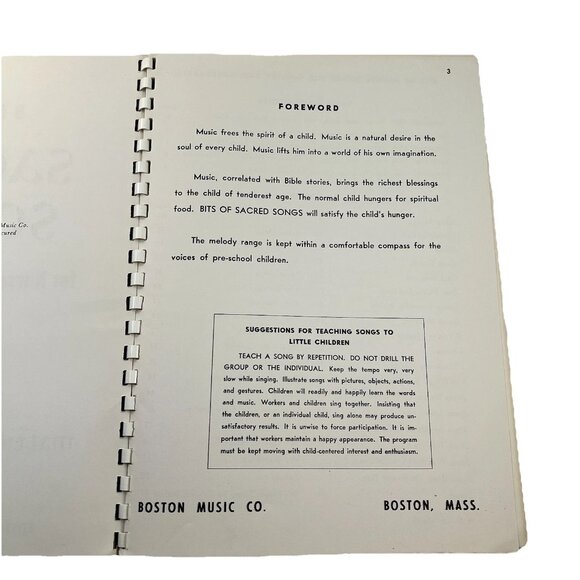 Bits of Sacred Songs For Nursery and Kindergarten Mattie Timmons Wood Spiral '61 - Picture 7 of 12